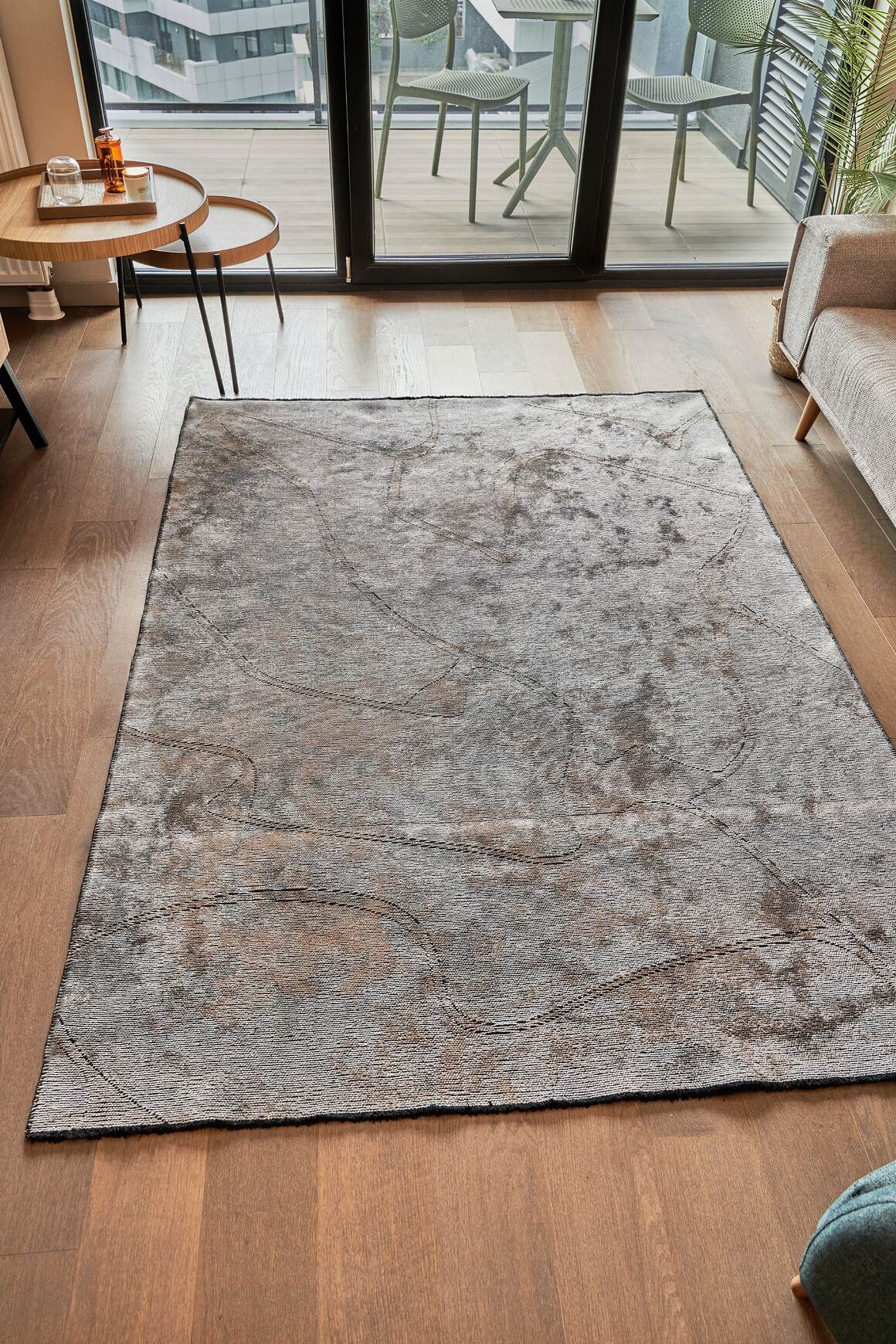 Hare Premium 1322 Açık Gri - Bej - Pamuk Şönil Dokuma Halı | Parlak Salon Halısı